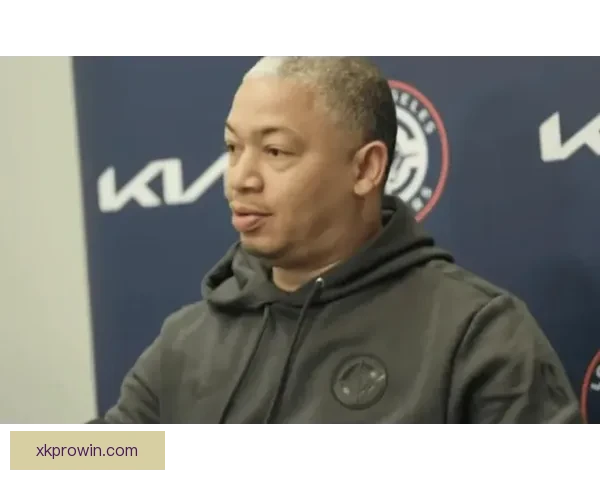 泰伦卢表示只要继续执教快船 就会保障邓恩合同